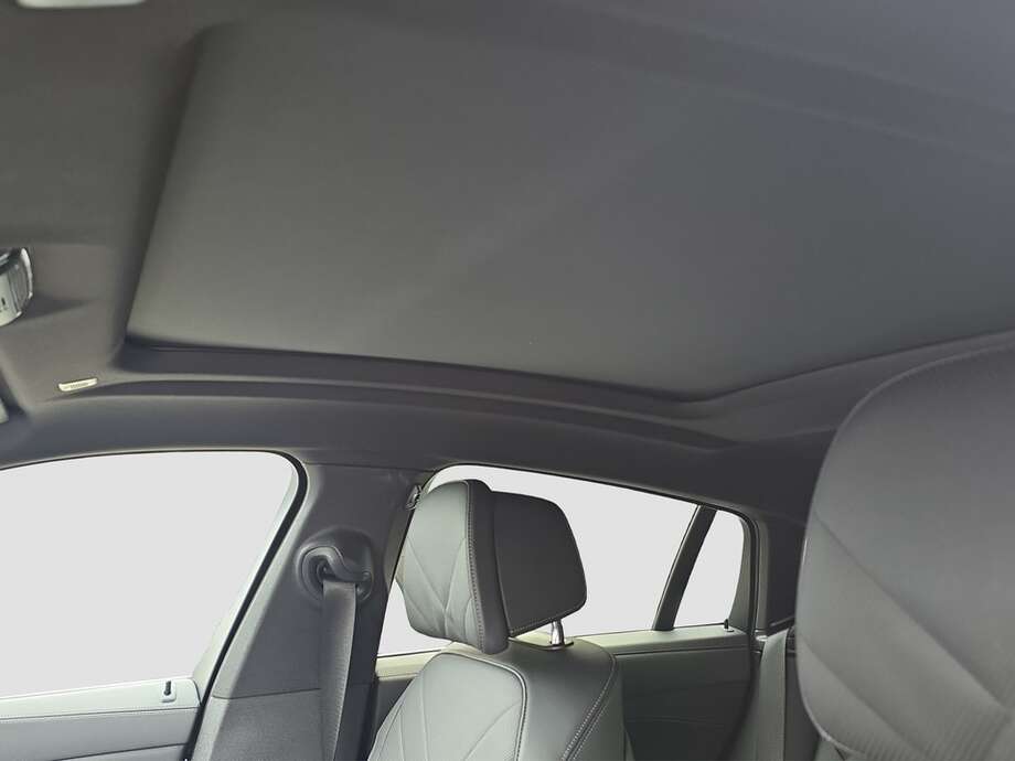 BMW X6 (Bild 11/20)