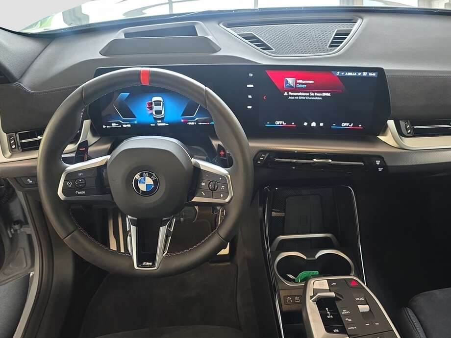 BMW X2 (Bild 13/19)