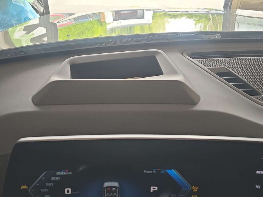 BMW X2 (Bild 18/19)