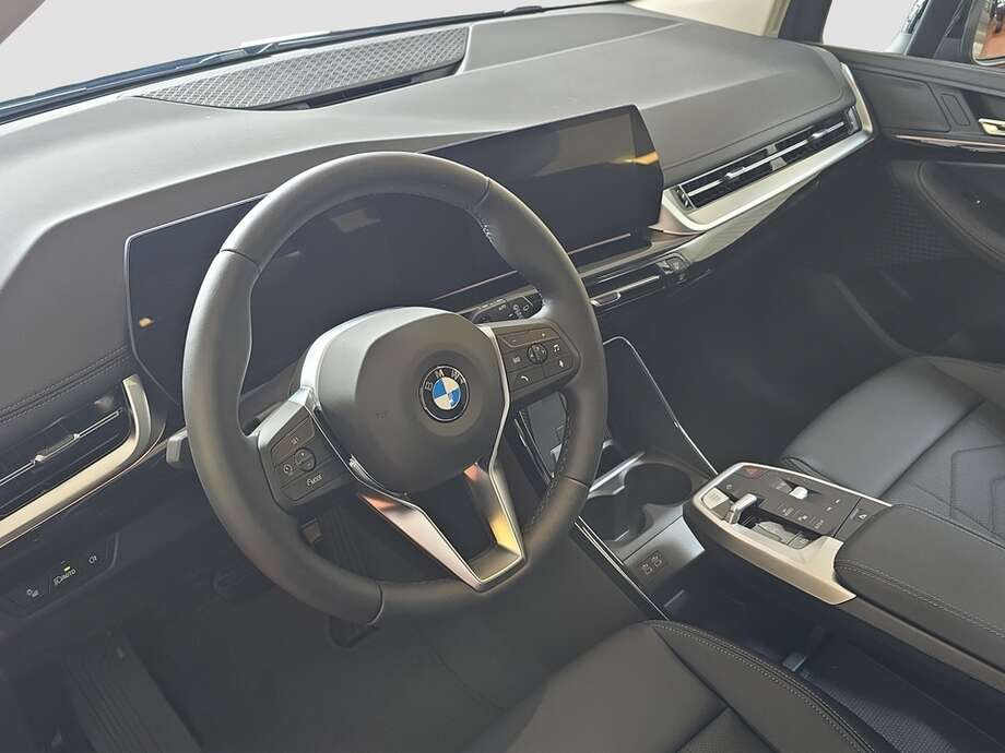 BMW 216 Active Tourer (Bild 10/17)