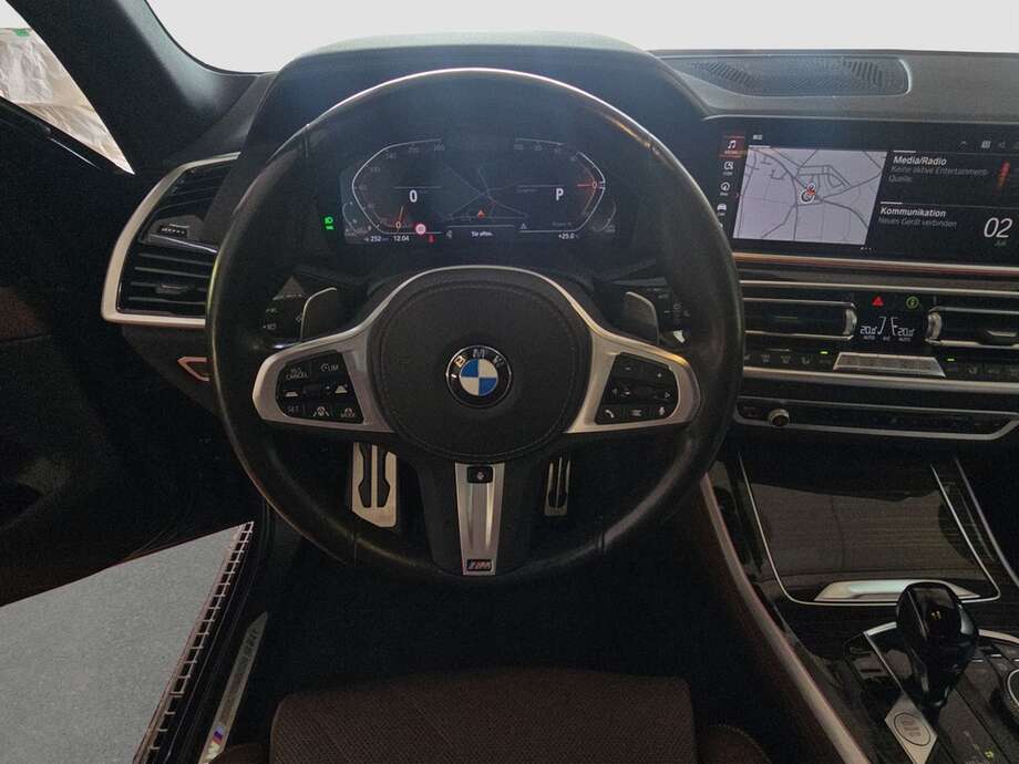 BMW X5 (Bild 12/19)