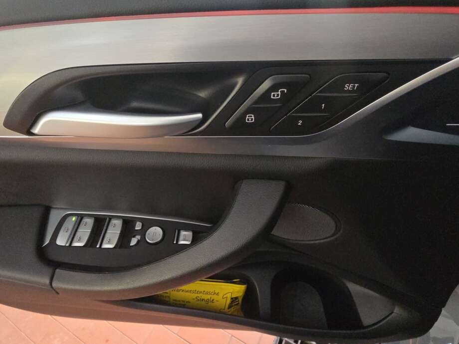 BMW X3 (Bild 16/19)