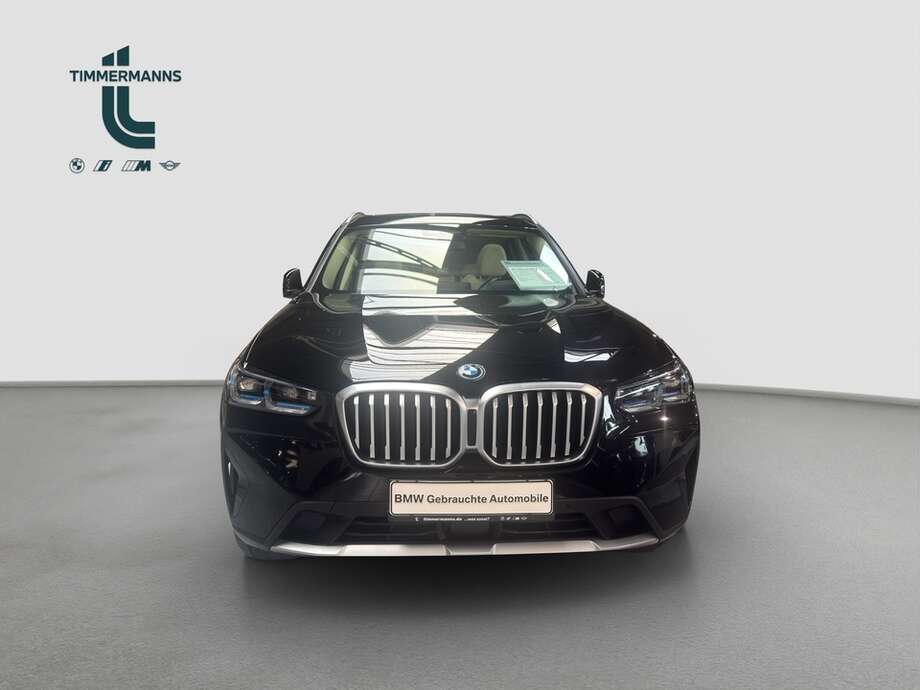 BMW X3 (Bild 8/15)