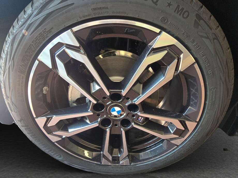 BMW X1 (Bild 9/17)
