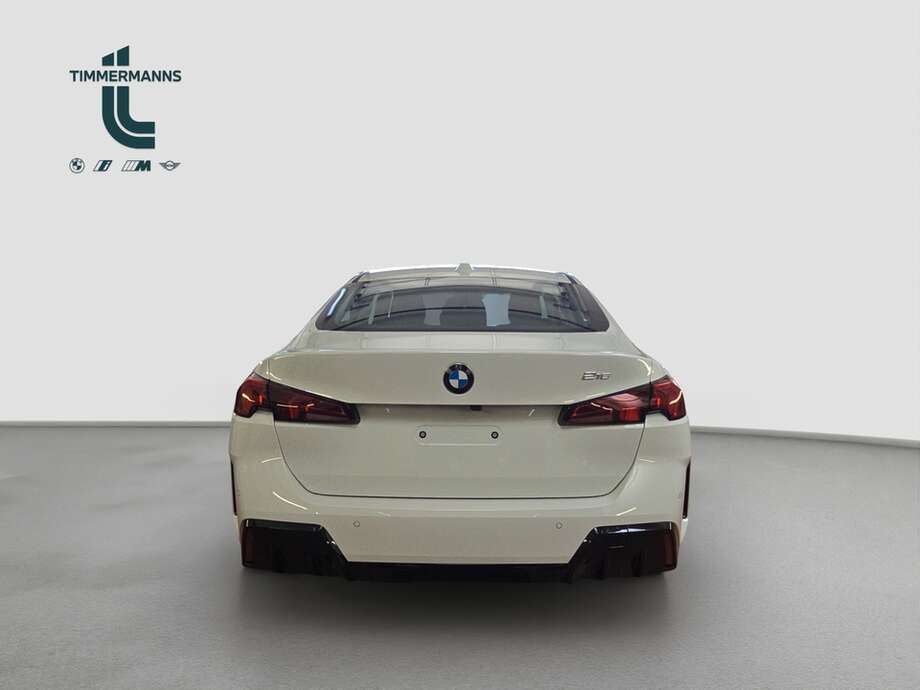 BMW 216 Gran Tourer (Bild 4/16)