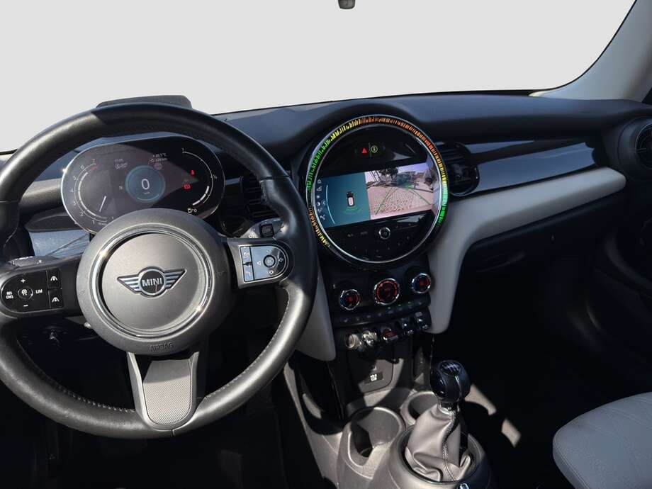 MINI Cooper S (Bild 13/22)