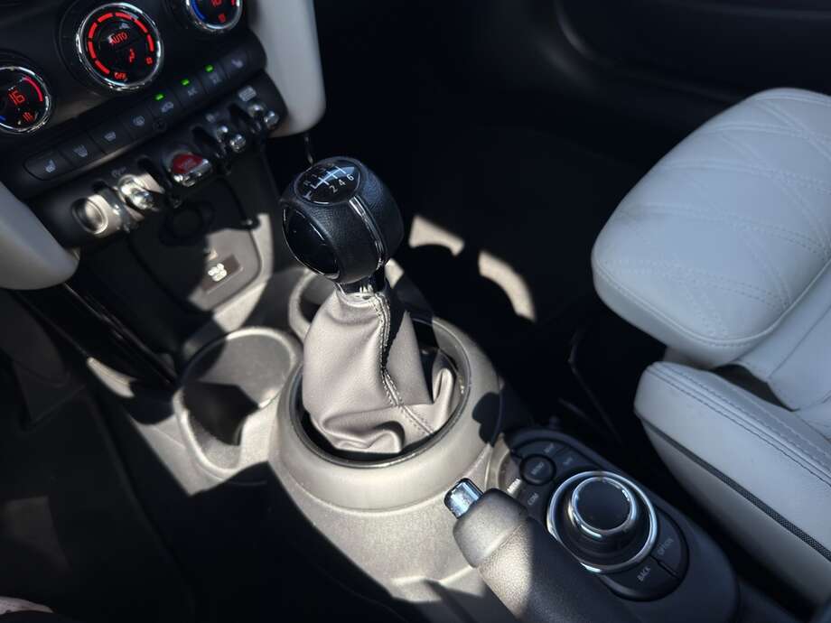 MINI Cooper S (Bild 19/22)
