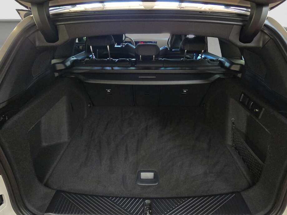BMW X3 (Bild 15/18)