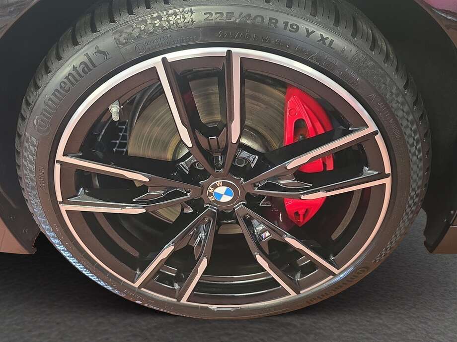 BMW M240i (Bild 9/18)