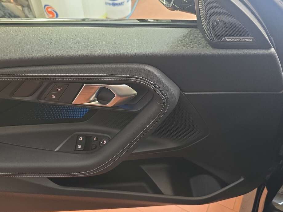 BMW M240i (Bild 16/18)