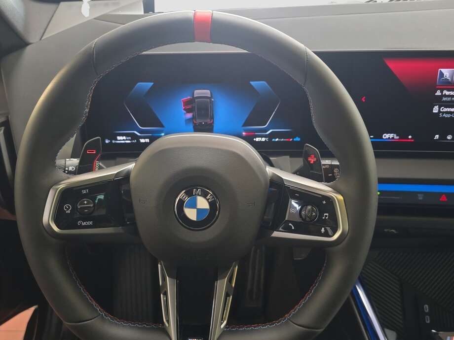 BMW X3 (Bild 12/18)