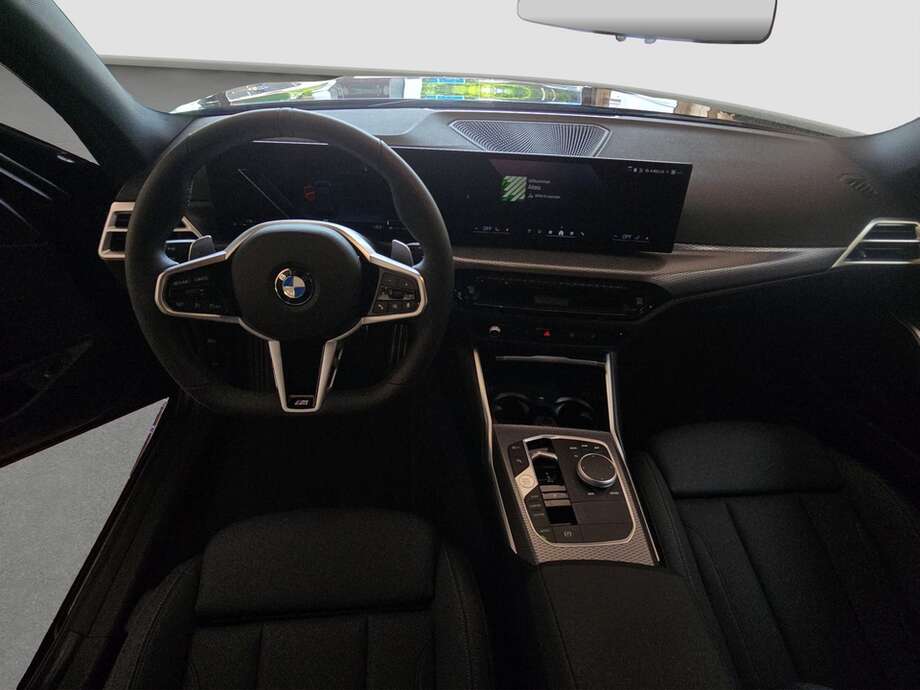 BMW 320d (Bild 13/18)