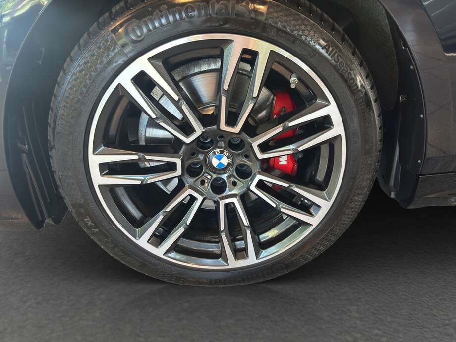 BMW 520d (Bild 9/18)