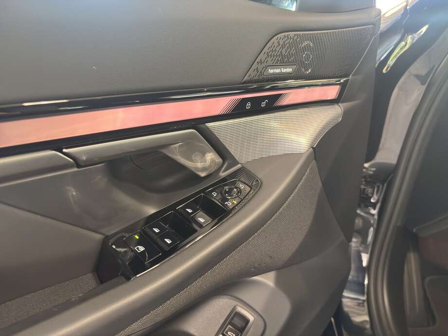 BMW 520d (Bild 15/18)