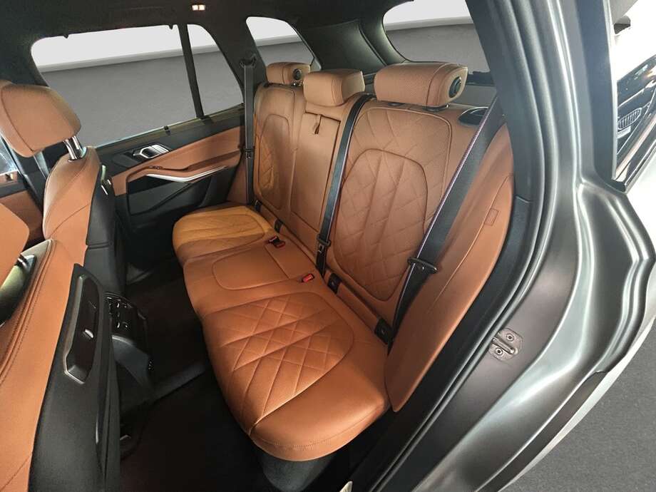 BMW X5 (Bild 14/19)