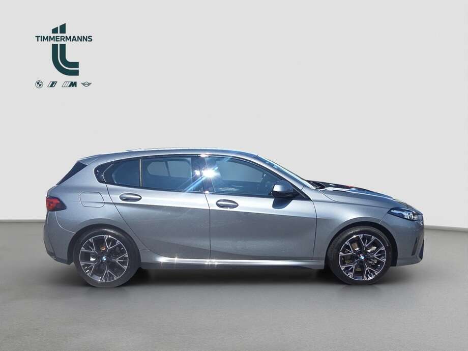 BMW 123 xDrive (Bild 7/19)