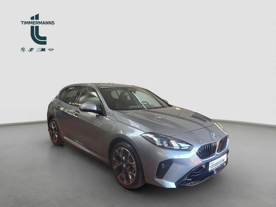 BMW 123 xDrive (Bild 8/19)