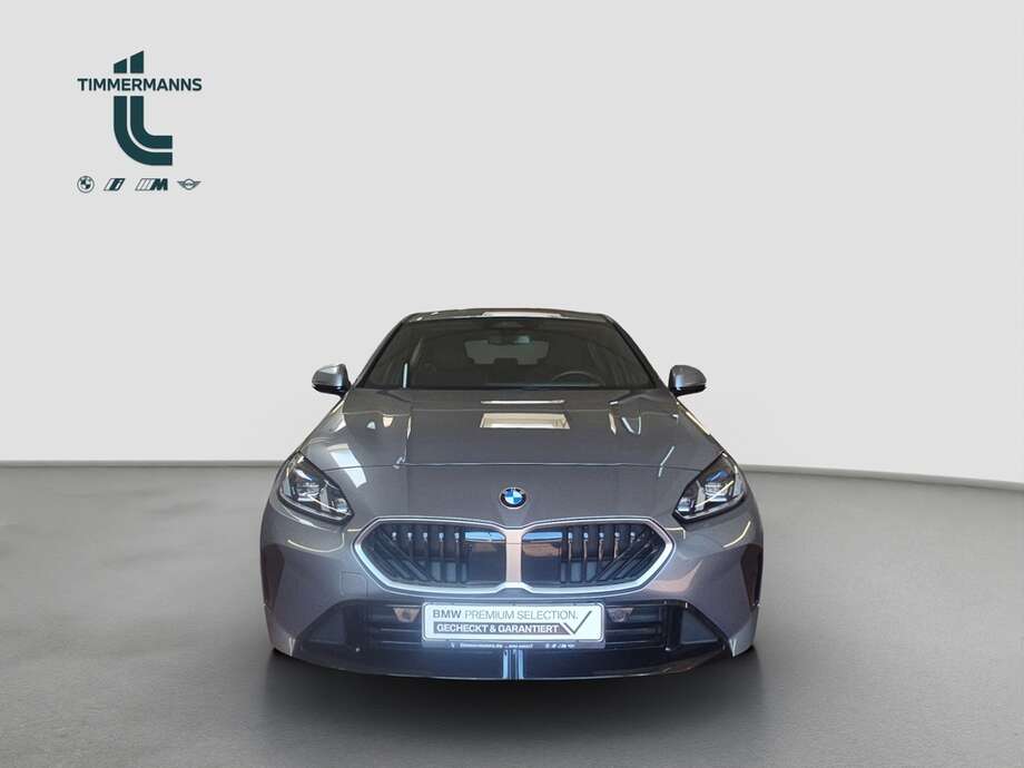 BMW 123 xDrive (Bild 9/19)