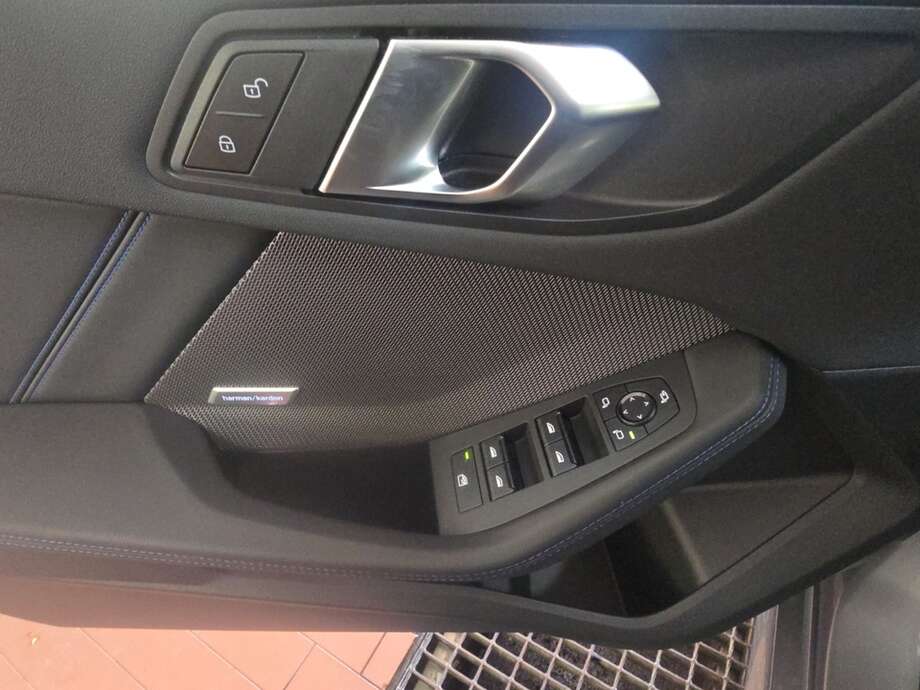 BMW 123 xDrive (Bild 17/19)