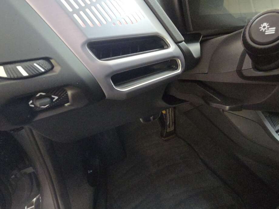 BMW 123 xDrive (Bild 18/19)