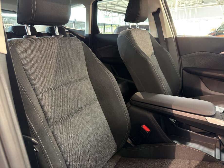 BMW iX1 xDrive30 (Bild 18/18)