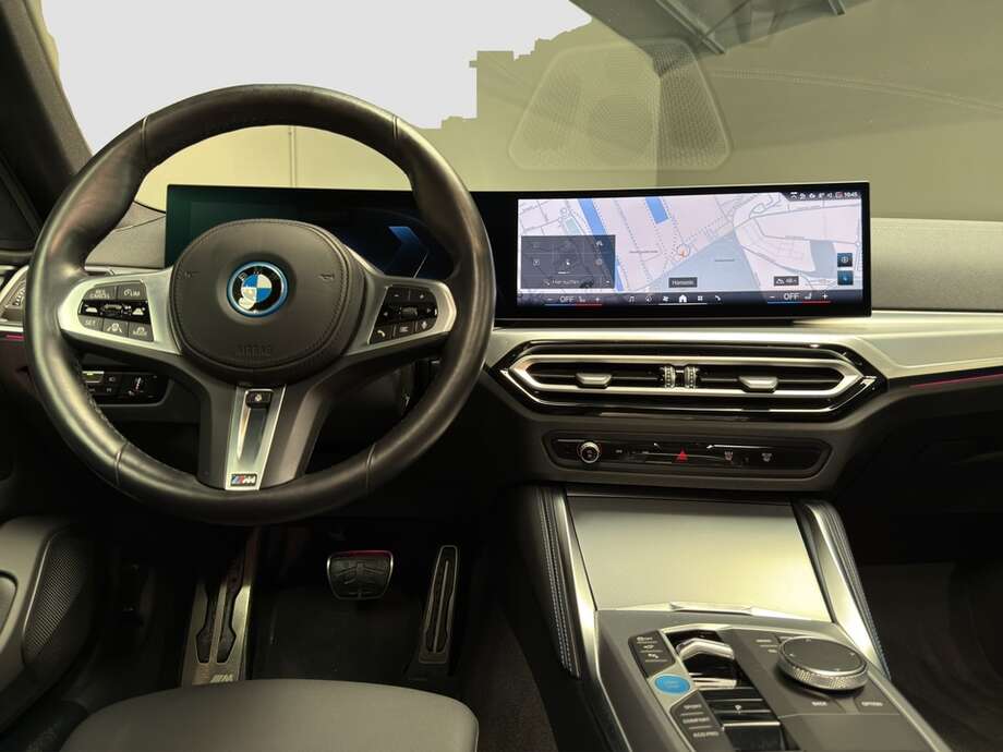 BMW i4 (Bild 13/15)
