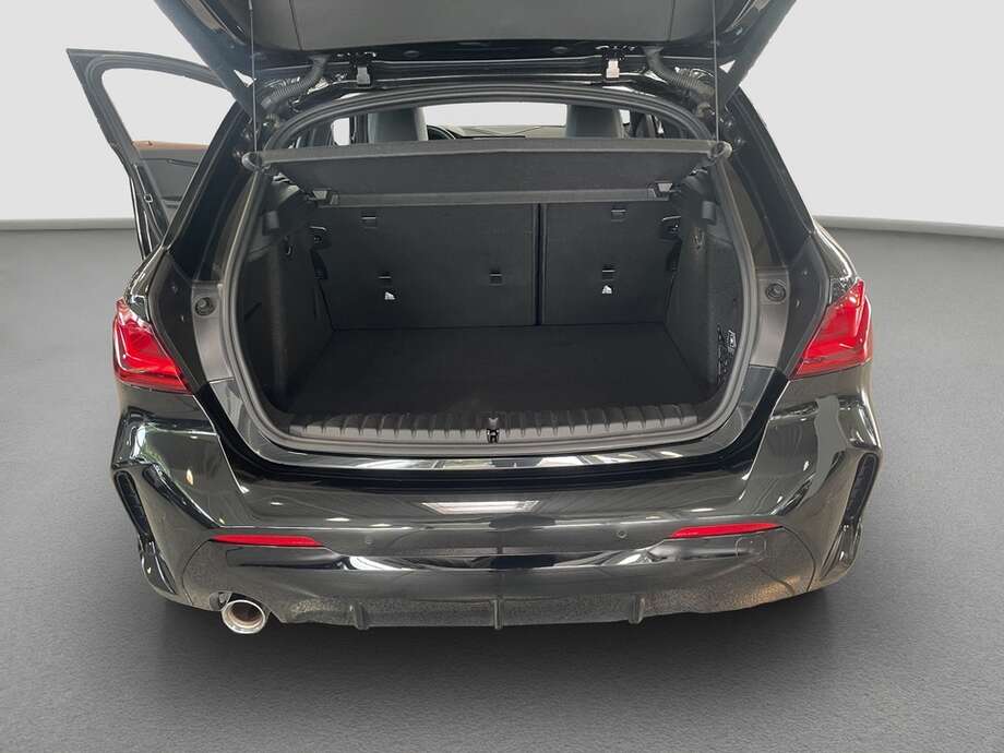BMW 118i (Bild 15/15)