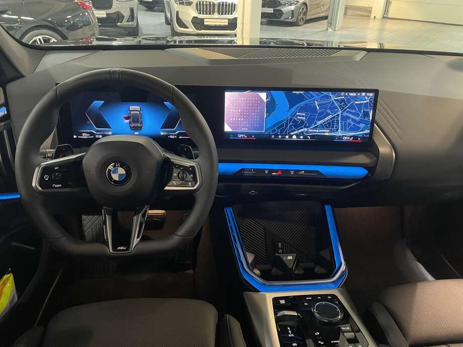 BMW X3 (Bild 17/18)