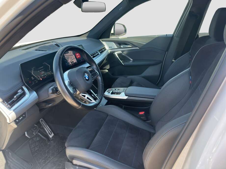 BMW X1 (Bild 9/17)