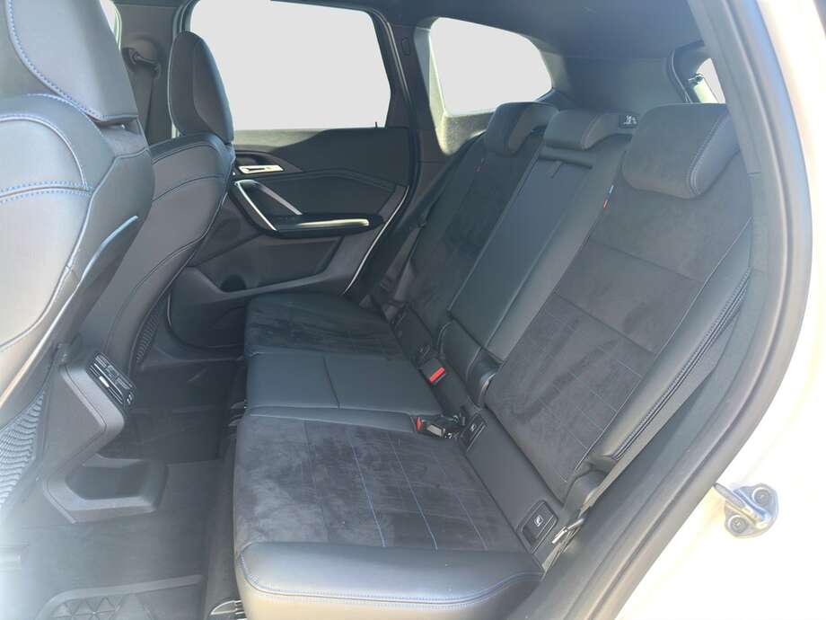 BMW X1 (Bild 12/17)