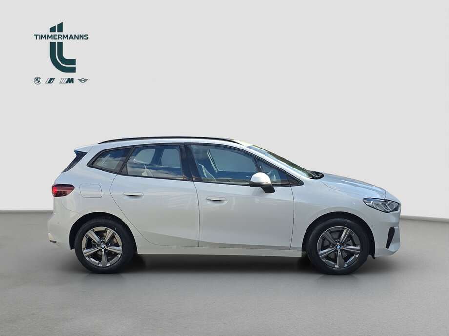 BMW 218 Active Tourer (Bild 7/18)