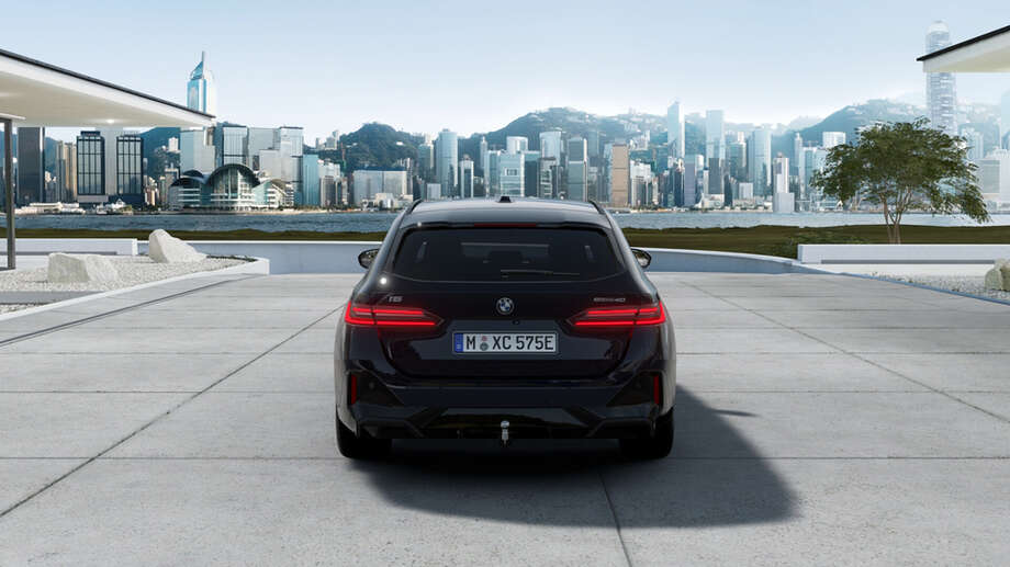 BMW i5 eDrive40 Touring (Bild 3/5)