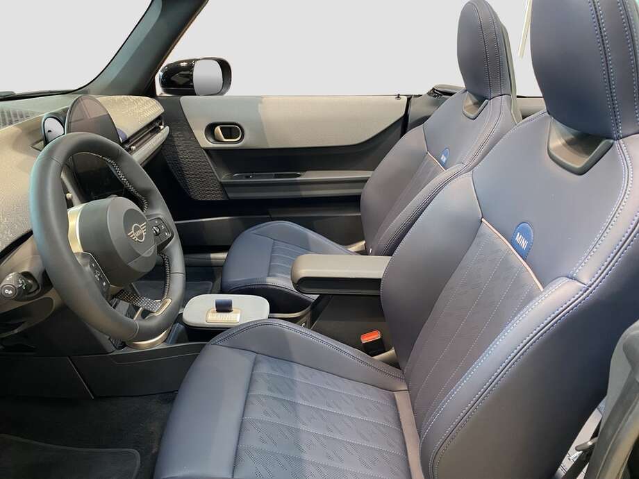 MINI Cooper C (Bild 10/17)