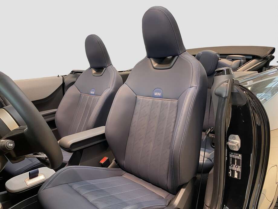 MINI Cooper C (Bild 11/17)