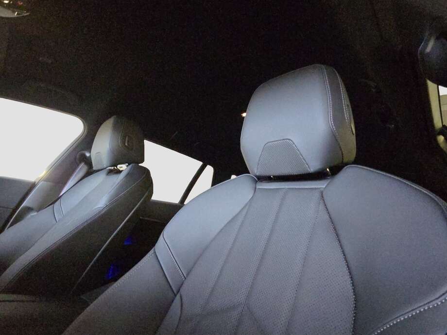 BMW 520d (Bild 11/19)