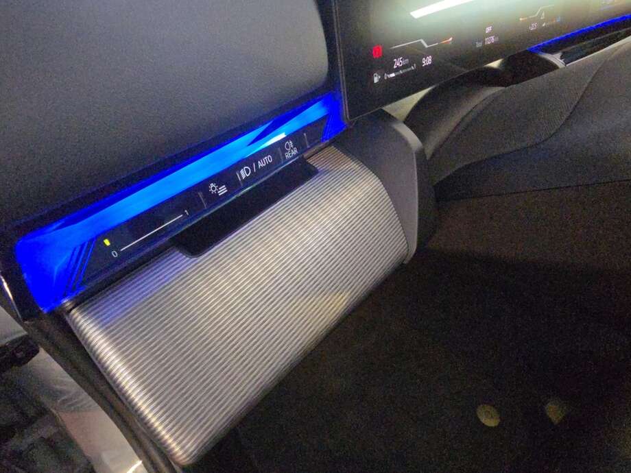 BMW 520d (Bild 17/19)
