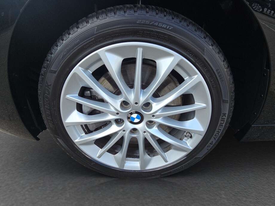 BMW 120i (Bild 9/18)