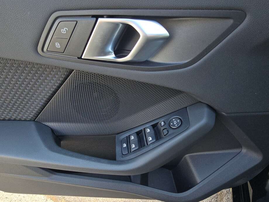 BMW 120i (Bild 16/18)