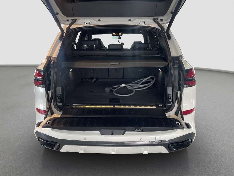 BMW X5 (Bild 15/20)