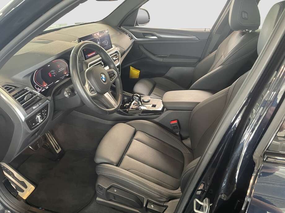 BMW X3 (Bild 8/12)