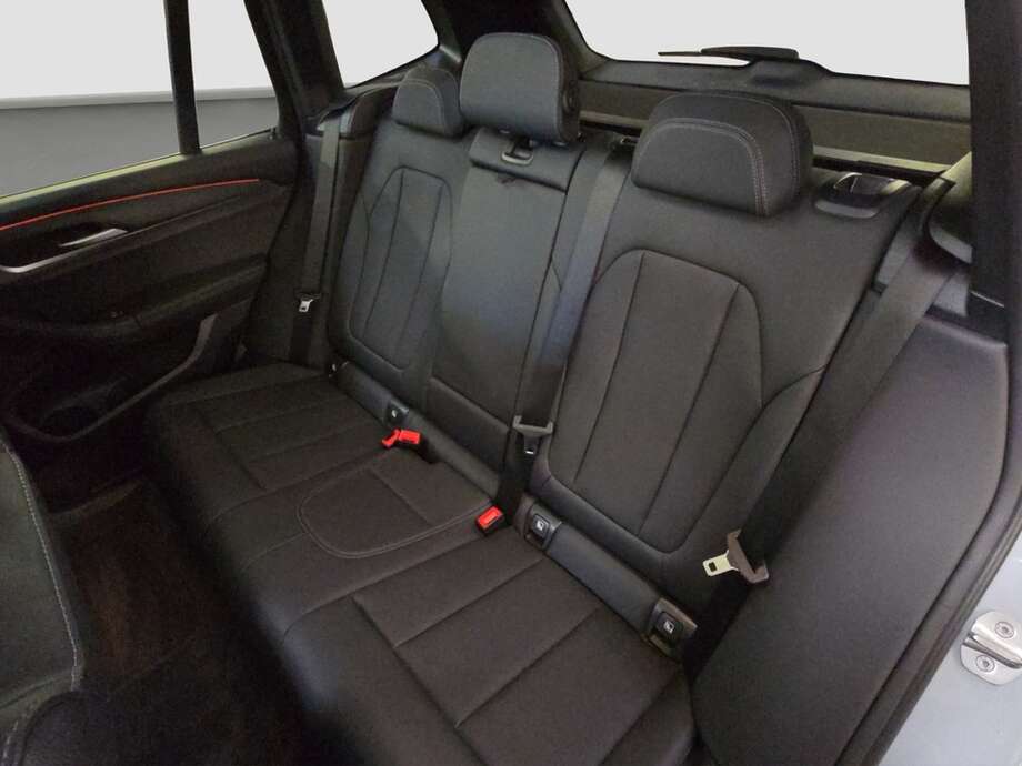 BMW X3 (Bild 15/19)
