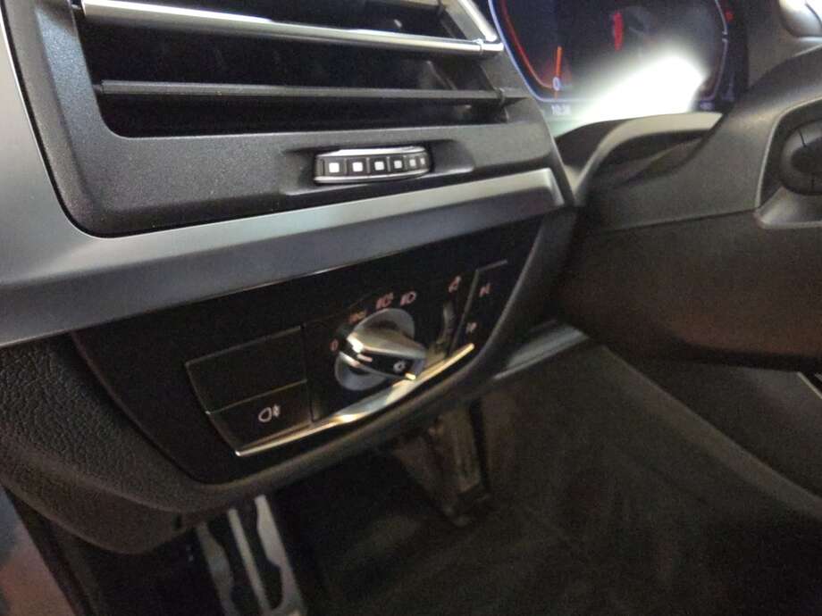 BMW X3 (Bild 18/19)