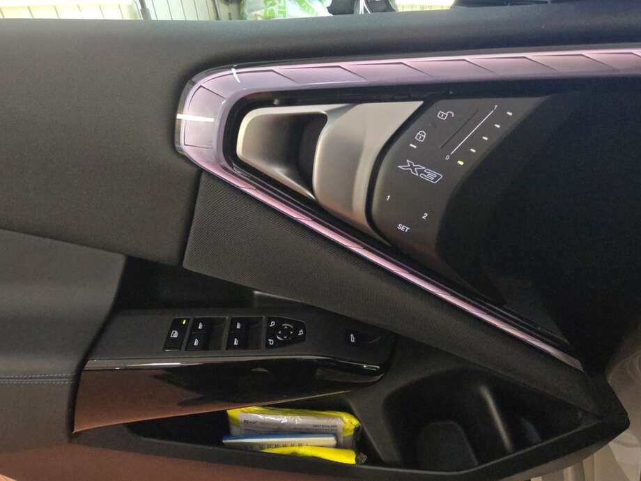 BMW X3 (Bild 16/19)