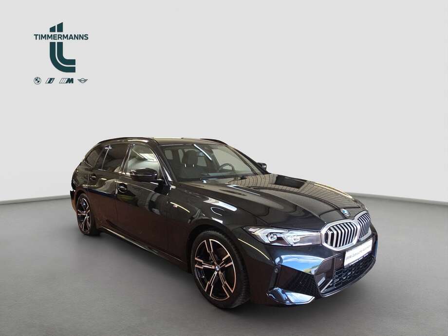 BMW 320d (Bild 7/17)