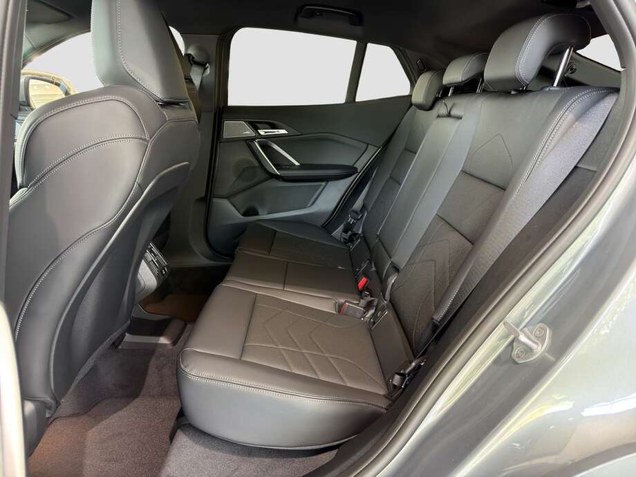 BMW X2 (Bild 13/15)