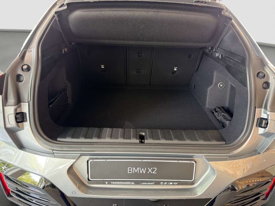 BMW X2 (Bild 14/15)