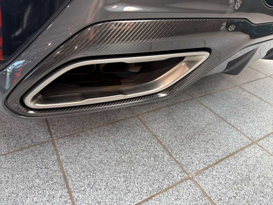 BMW M850i xDrive Cabrio (Bild 16/18)
