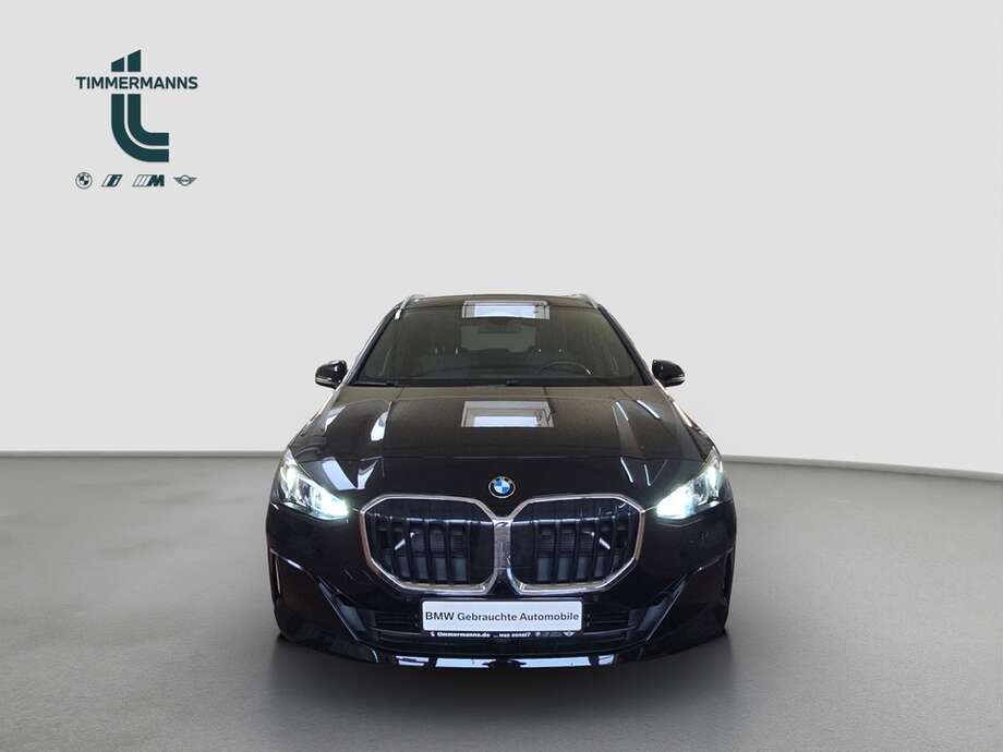 BMW 218 Active Tourer (Bild 8/18)