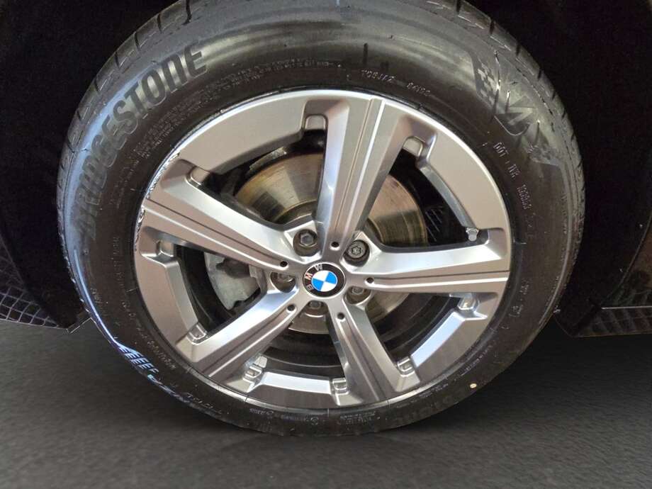 BMW 218 Active Tourer (Bild 9/18)