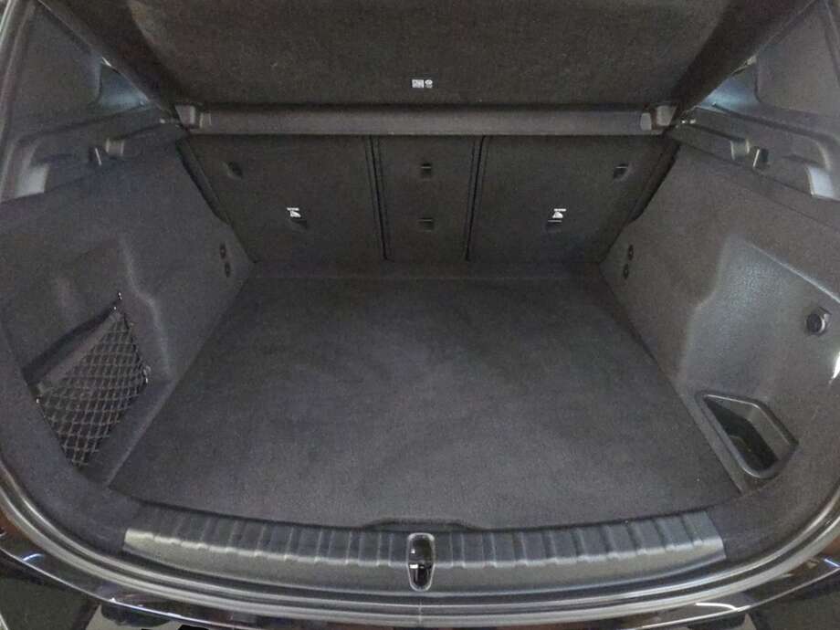 BMW 218 Active Tourer (Bild 15/18)